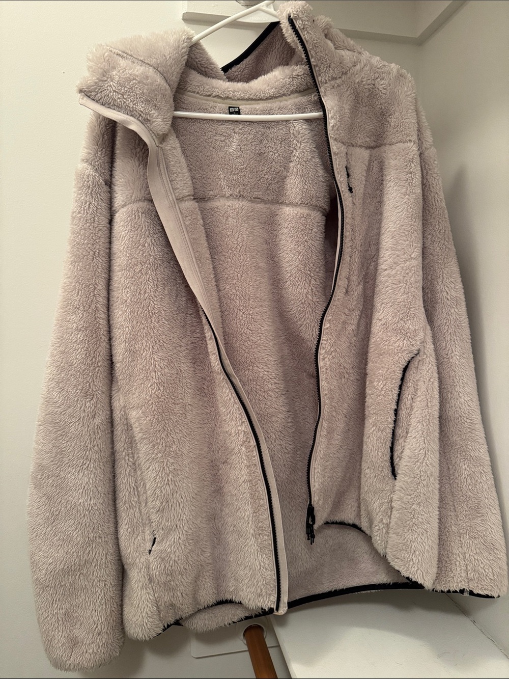 Uniqlo Soft Plush Hooded Jacket in Light Beige